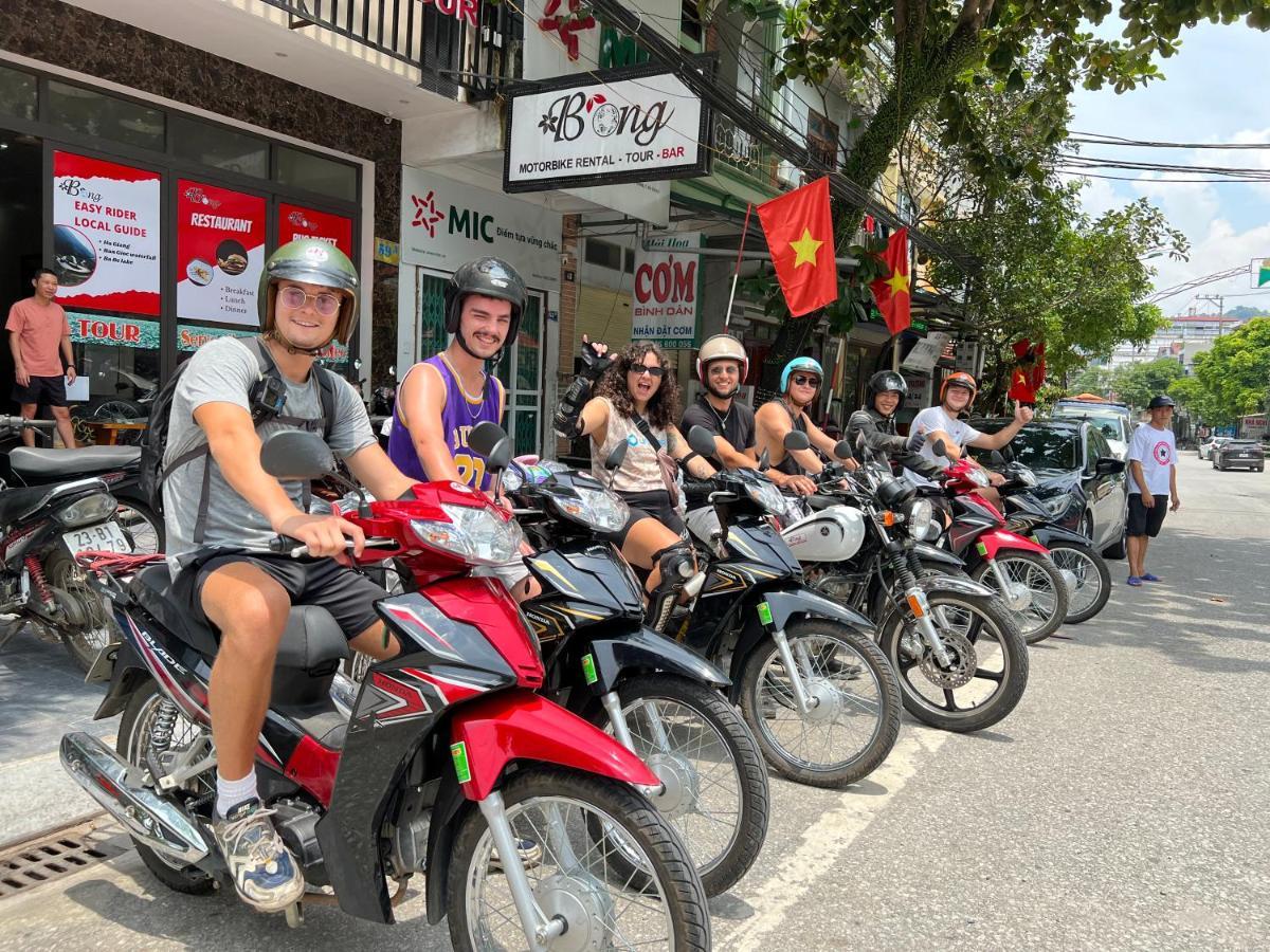 Bong Hostel And Motorbike Tour Ha Giang Exterior foto